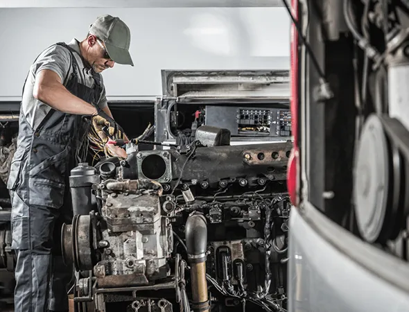 Commercial Diesel Mechanic Service in Cameron MO